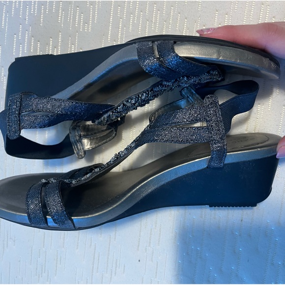 Wedge dress sandals - Picture 2 of 2